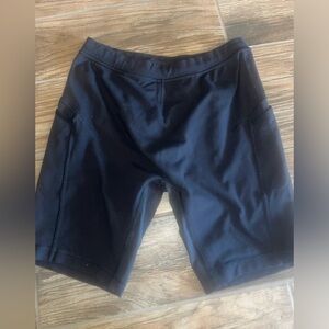 Lululemon black biker shorts